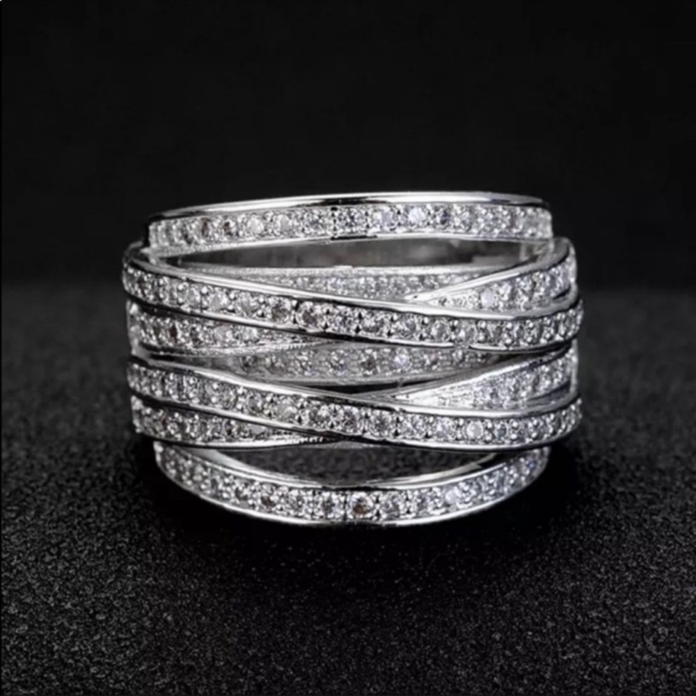 Womens silver 💍 - Picture 3 of 13